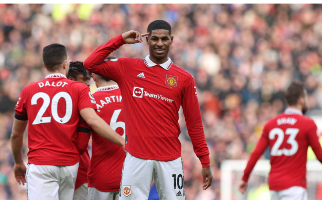 他贡献的球 他贡献的球